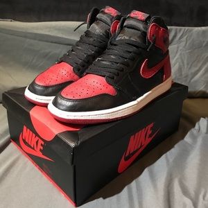 Air Jordan 1 Banned Size 9